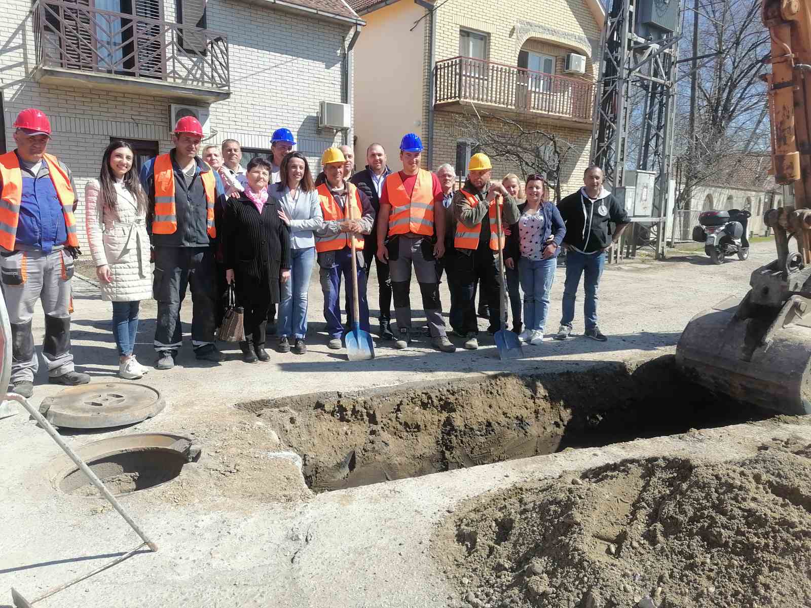Počela rekonstrukcija Ulice Bratstva i jedinstva u Vojlovici